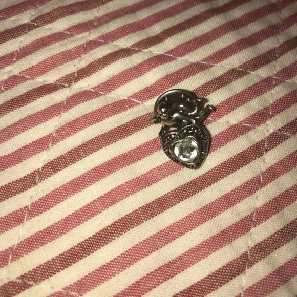 🌻3/$15 Angel brooch pin with gem crystal heart Cupid clothing pin church - Picture 3 of 3